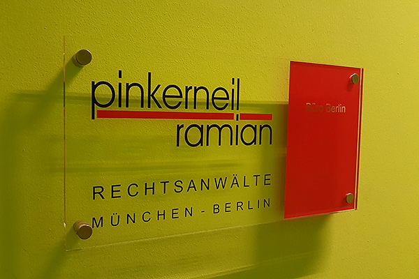 Fachanwalt Strafrecht Strafverteidiger Revision Verkehrsrecht Sexualstrafrecht Rechtsanwalt Strafrecht Pinkerneil Ramian Berlin Munchen
